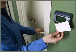  Puyallup Expert Locksmith  Puyallup, WA 253-733-7630